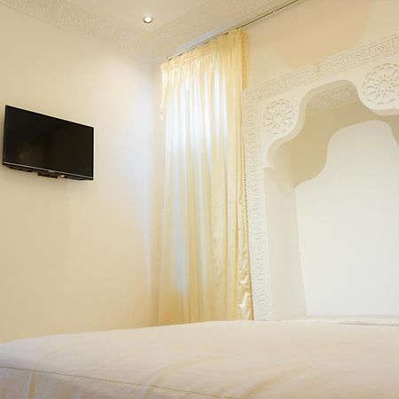Hotel Palace Tanger Bagian luar foto