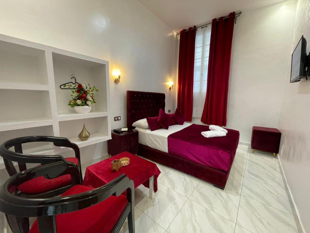 Hotel Palace Tanger Bagian luar foto