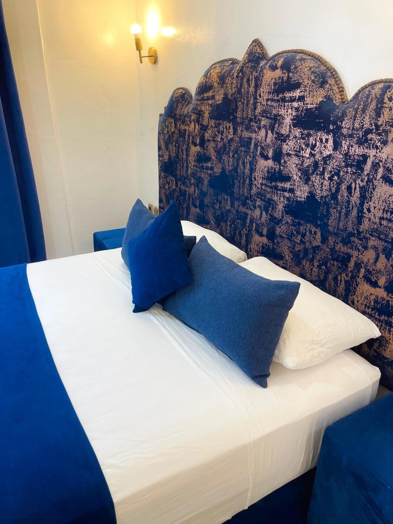 Hotel Palace Tanger Bagian luar foto
