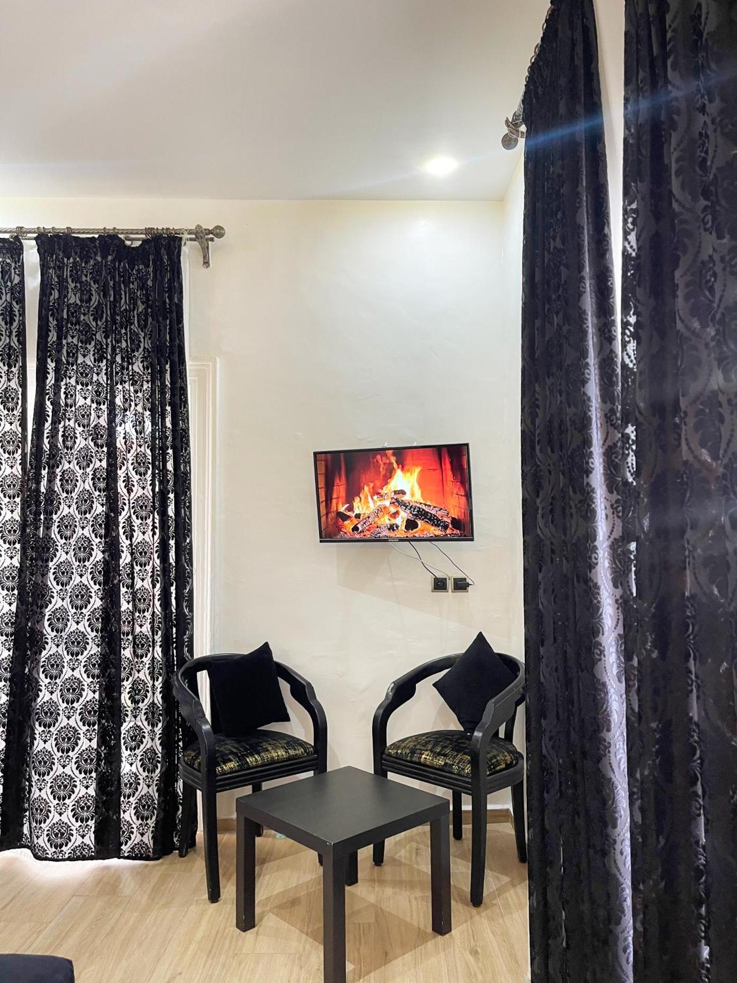 Hotel Palace Tanger Bagian luar foto